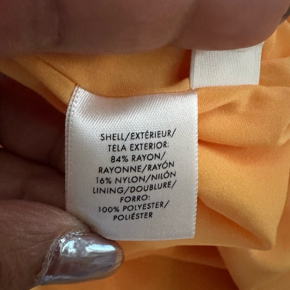 Bright yellow crushed silk midi dress💛 - Picture 11 of 11